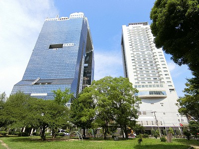 梅田スカイビルとウェスティンホテル大阪