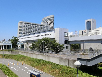 ポートライナー南公園駅