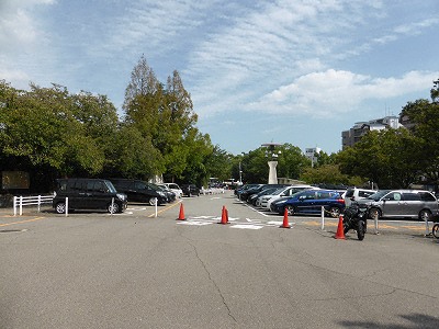 王子動物園の王子公園駐車場