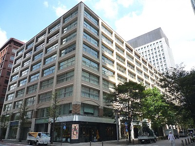 丸の内仲通りビル