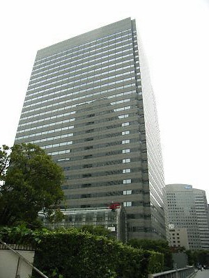 新宿モノリスビル