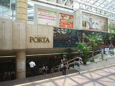 横浜ポルタ